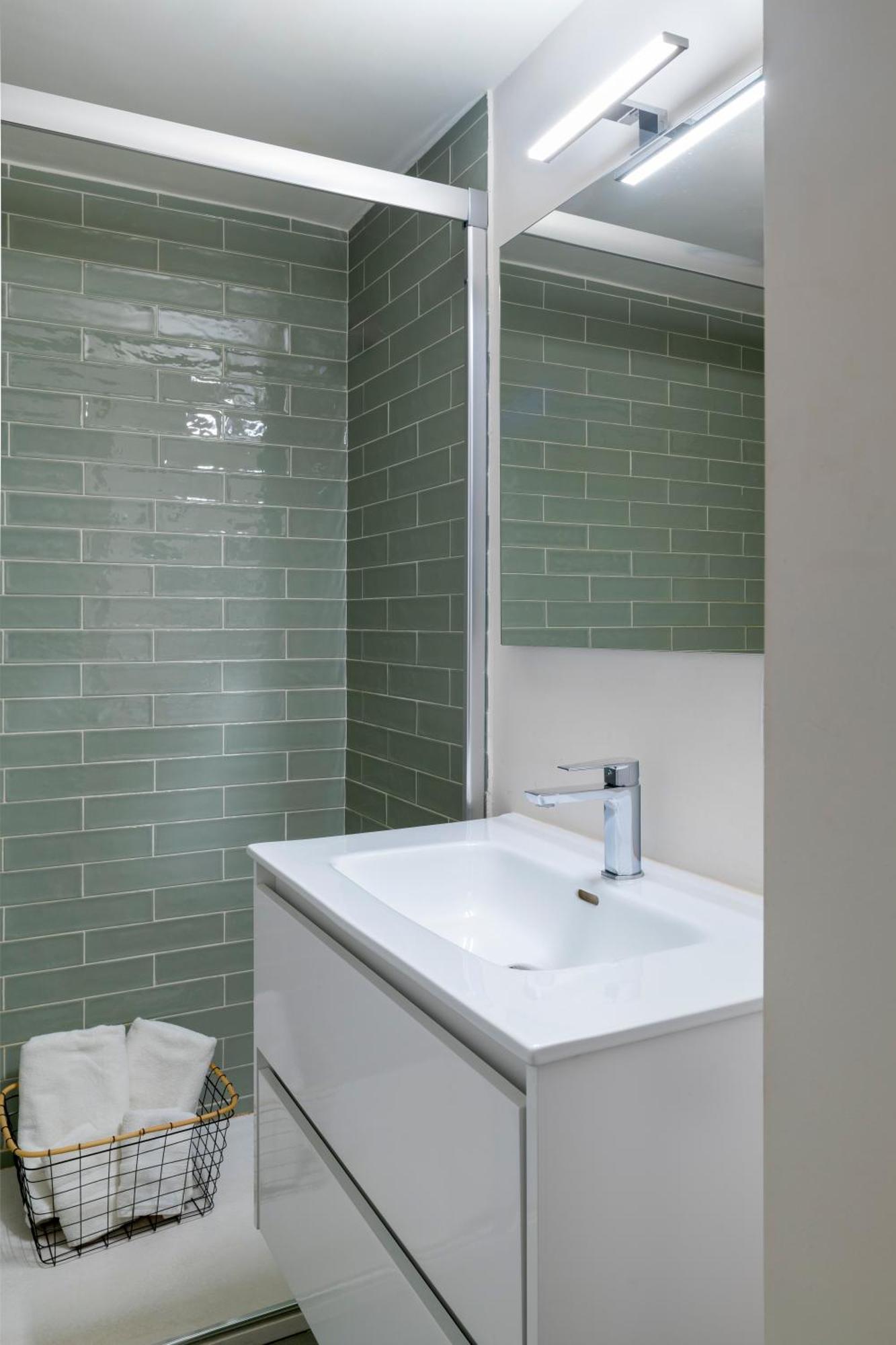 Alohamundi Allure Apartments Seville Luaran gambar